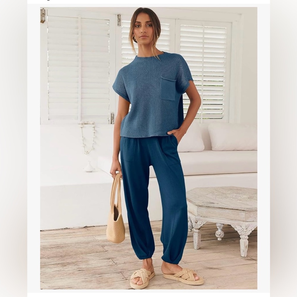 Blue Knit Sweatsuit Women’s